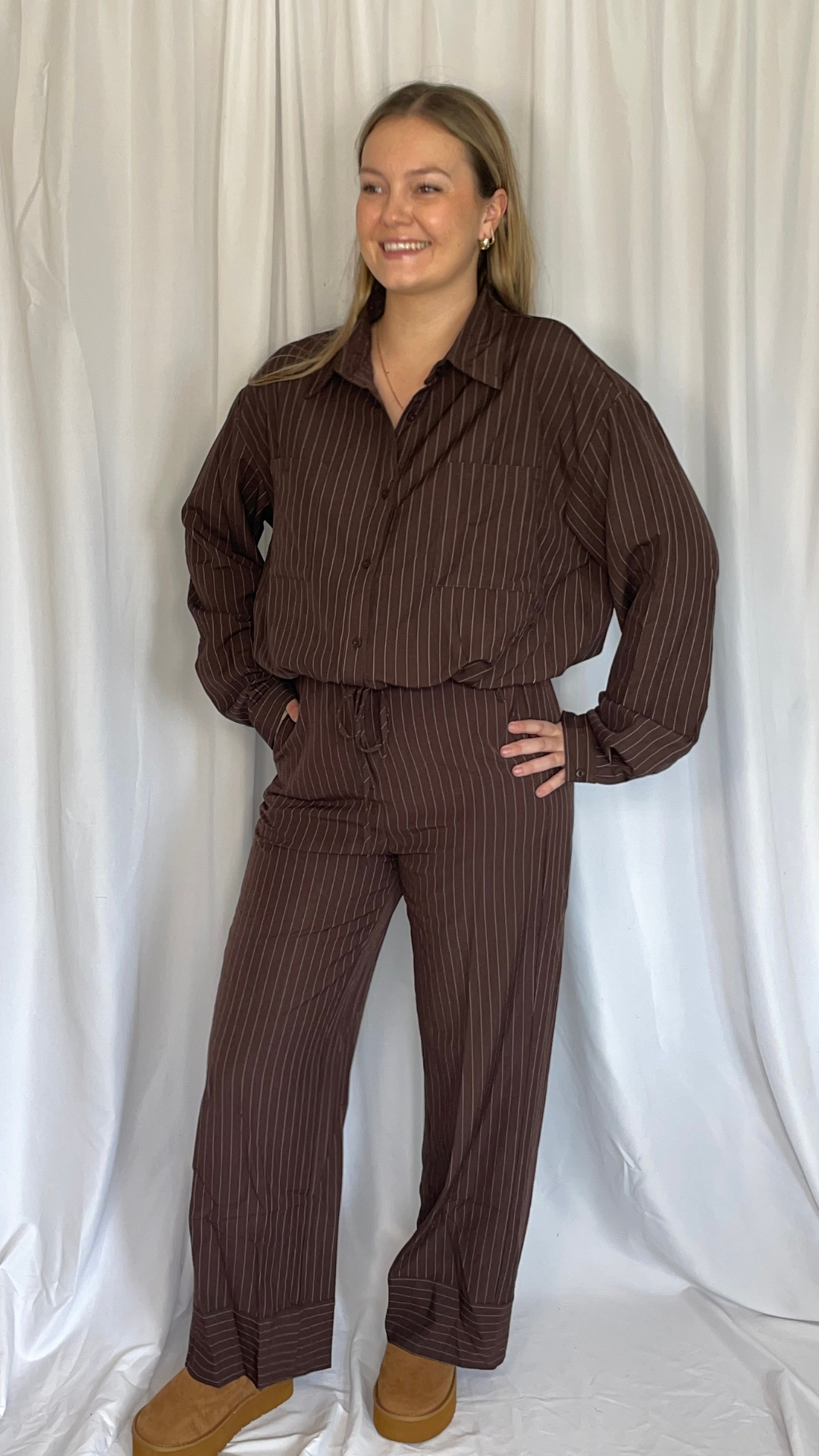 SET BRUIN MET STREPEN